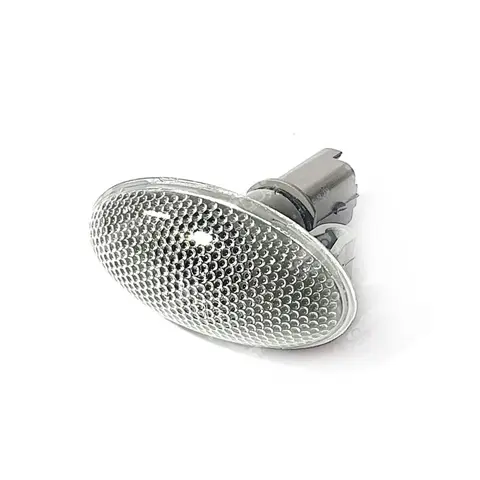 چراغ راهنما روی گل گیر سفید 206 T & D